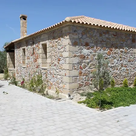 דירה Klymeni Traditional Homes *