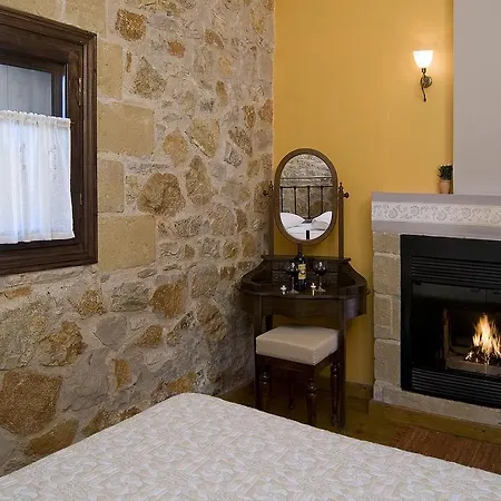 Klymeni Traditional Homes * 나플리오