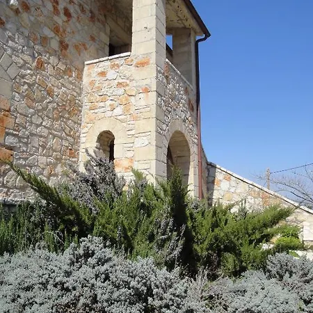 Klymeni Traditional Homes דירה *