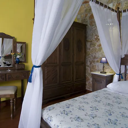 Daire Klymeni Traditional Homes Anabolu