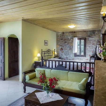 Klymeni Traditional Homes