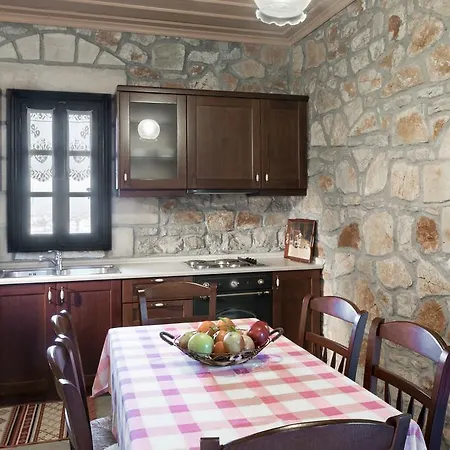 Klymeni Traditional Homes