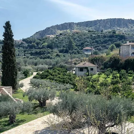 Apartmán Klymeni Traditional Homes