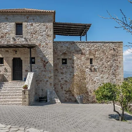דירה Klymeni Traditional Homes נאפפליו