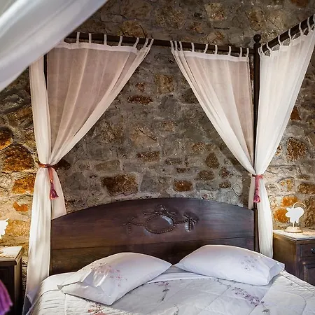 דירה Klymeni Traditional Homes נאפפליו