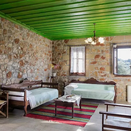 Klymeni Traditional Homes 아파트