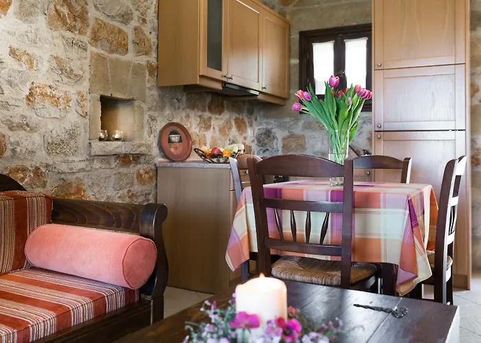 Апартаменты Klymeni Traditional Homes