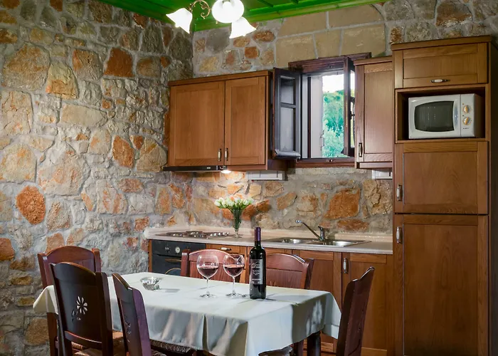 شقة Klymeni Traditional Homes نافبليو