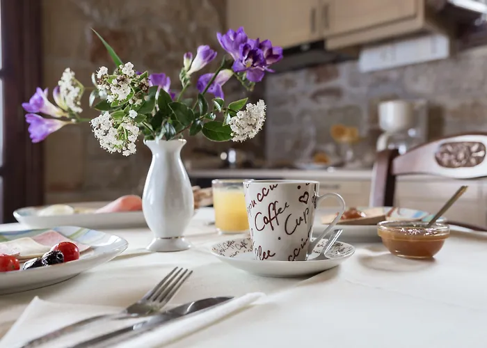 Апартаменты Klymeni Traditional Homes Нафплион