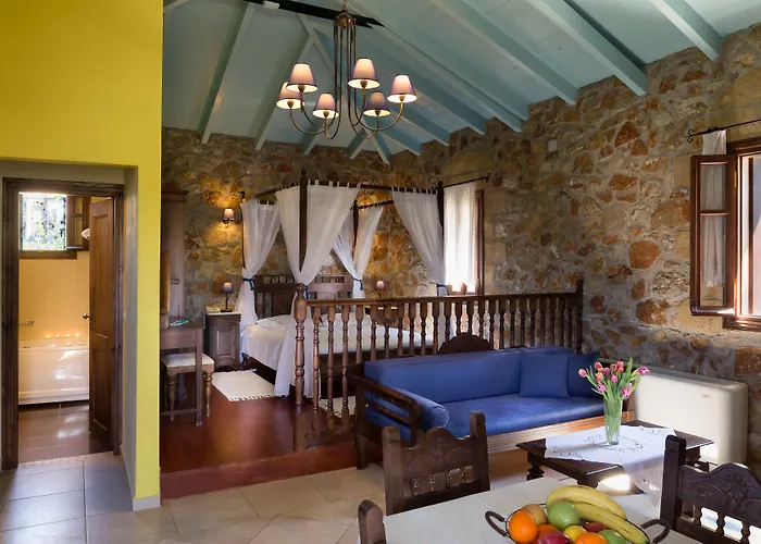 Klymeni Traditional Homes * Нафплион