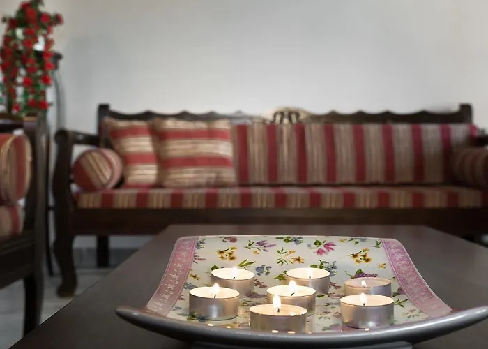 Klymeni Traditional Homes نافبليو