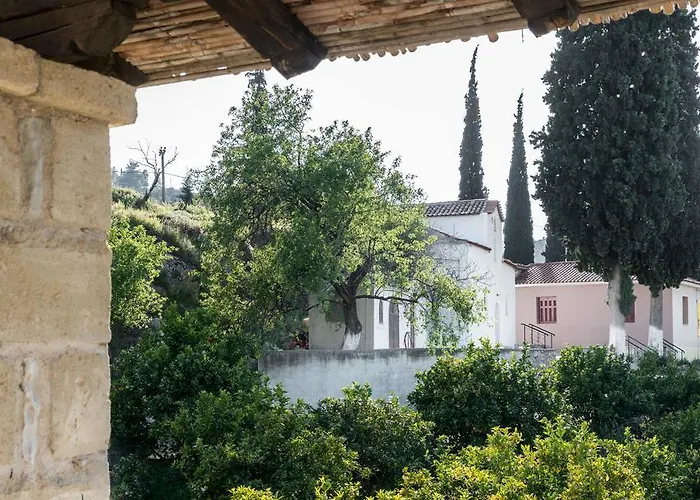 شقة Klymeni Traditional Homes نافبليو